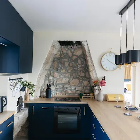 Mila Apartment *